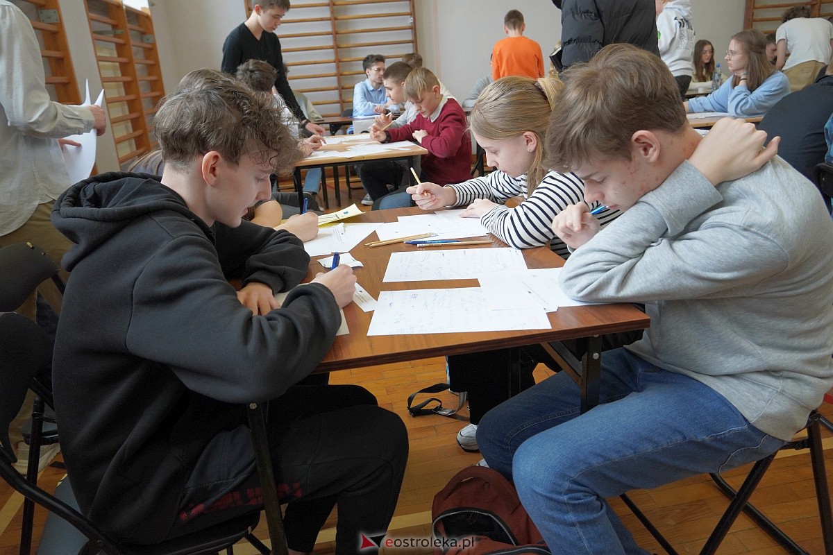 Finał Turnieju Matematycznego dla szkół podstawowych POCISK [24.03.2023] - zdjęcie #36 - eOstroleka.pl