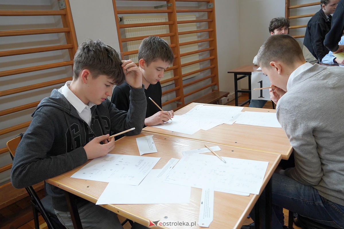 Finał Turnieju Matematycznego dla szkół podstawowych POCISK [24.03.2023] - zdjęcie #22 - eOstroleka.pl