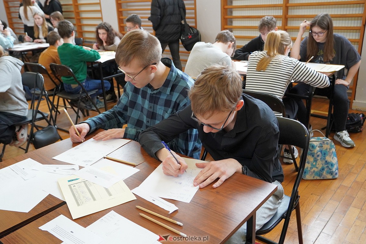Finał Turnieju Matematycznego dla szkół podstawowych POCISK [24.03.2023] - zdjęcie #17 - eOstroleka.pl