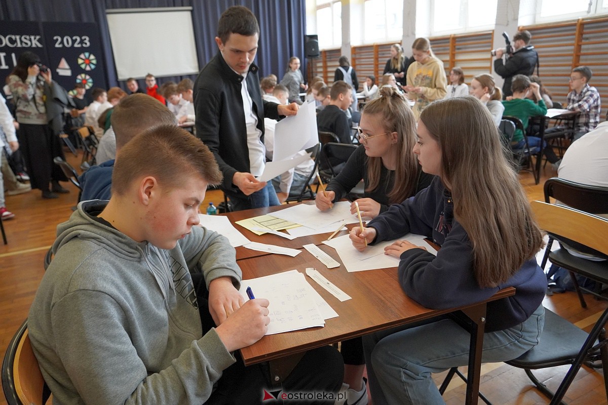 Finał Turnieju Matematycznego dla szkół podstawowych POCISK [24.03.2023] - zdjęcie #16 - eOstroleka.pl