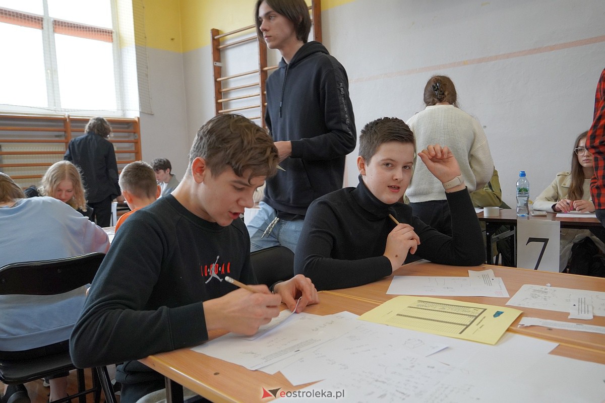 Finał Turnieju Matematycznego dla szkół podstawowych POCISK [24.03.2023] - zdjęcie #47 - eOstroleka.pl