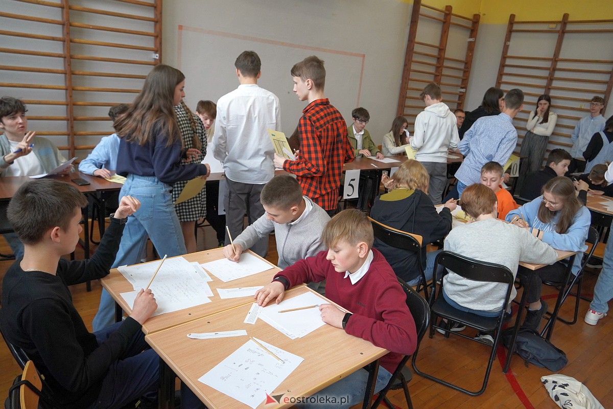 Finał Turnieju Matematycznego dla szkół podstawowych POCISK [24.03.2023] - zdjęcie #54 - eOstroleka.pl