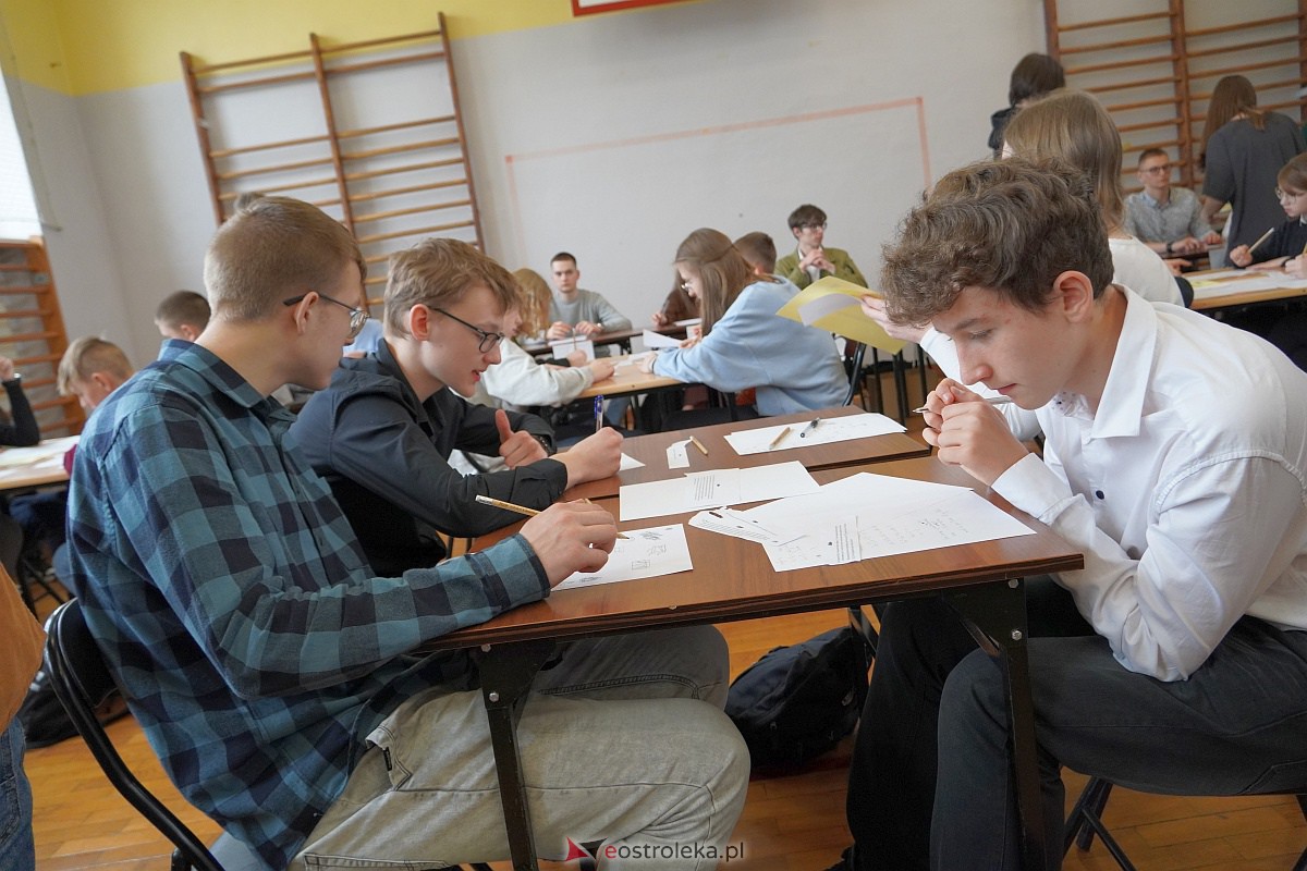 Finał Turnieju Matematycznego dla szkół podstawowych POCISK [24.03.2023] - zdjęcie #6 - eOstroleka.pl