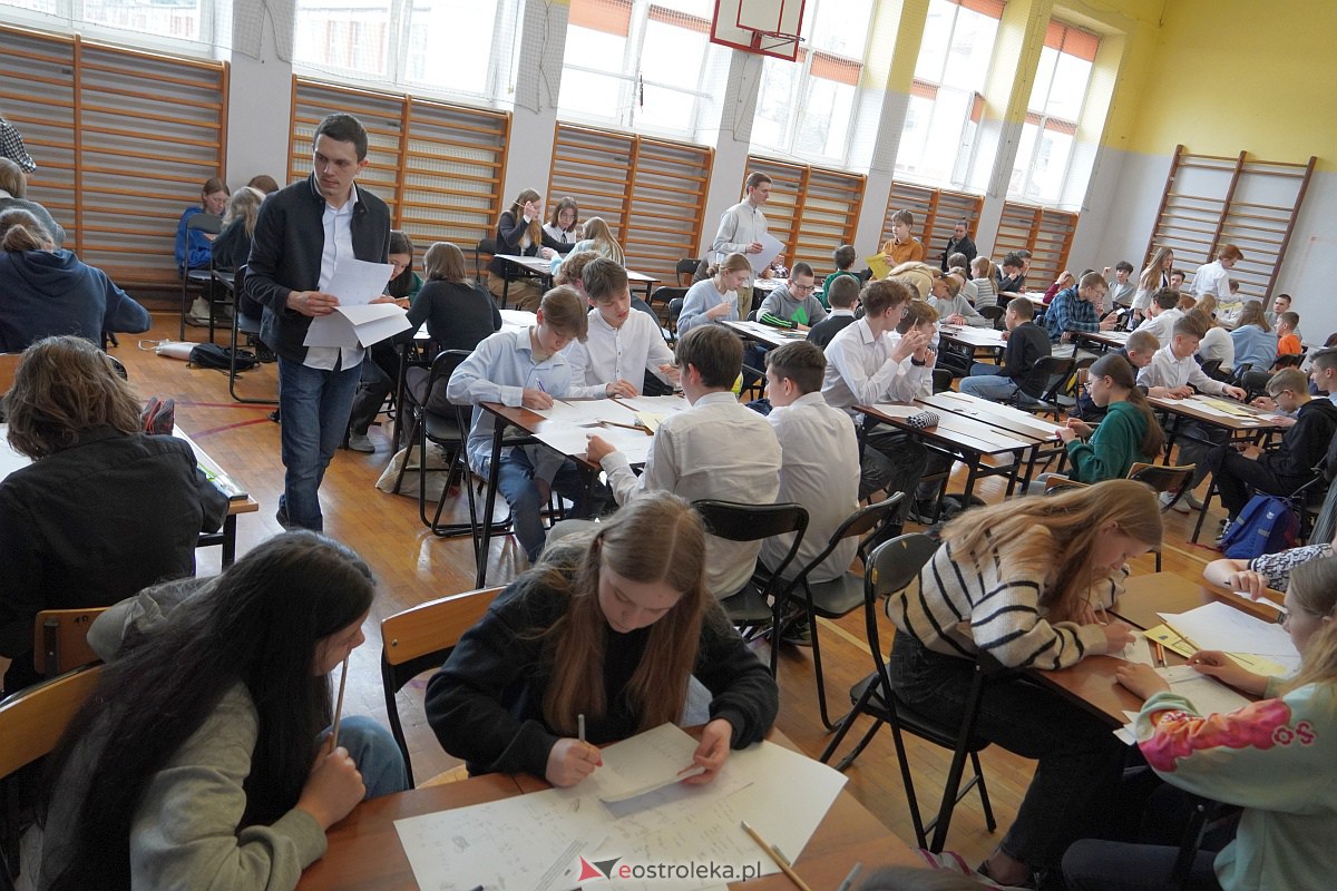 Finał Turnieju Matematycznego dla szkół podstawowych POCISK [24.03.2023] - zdjęcie #2 - eOstroleka.pl