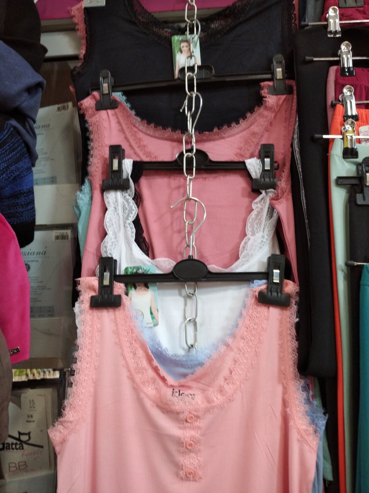 Hala Targowa Feniks w Ostrołęce [28.03.2023] - zdjęcie #2 - eOstroleka.pl