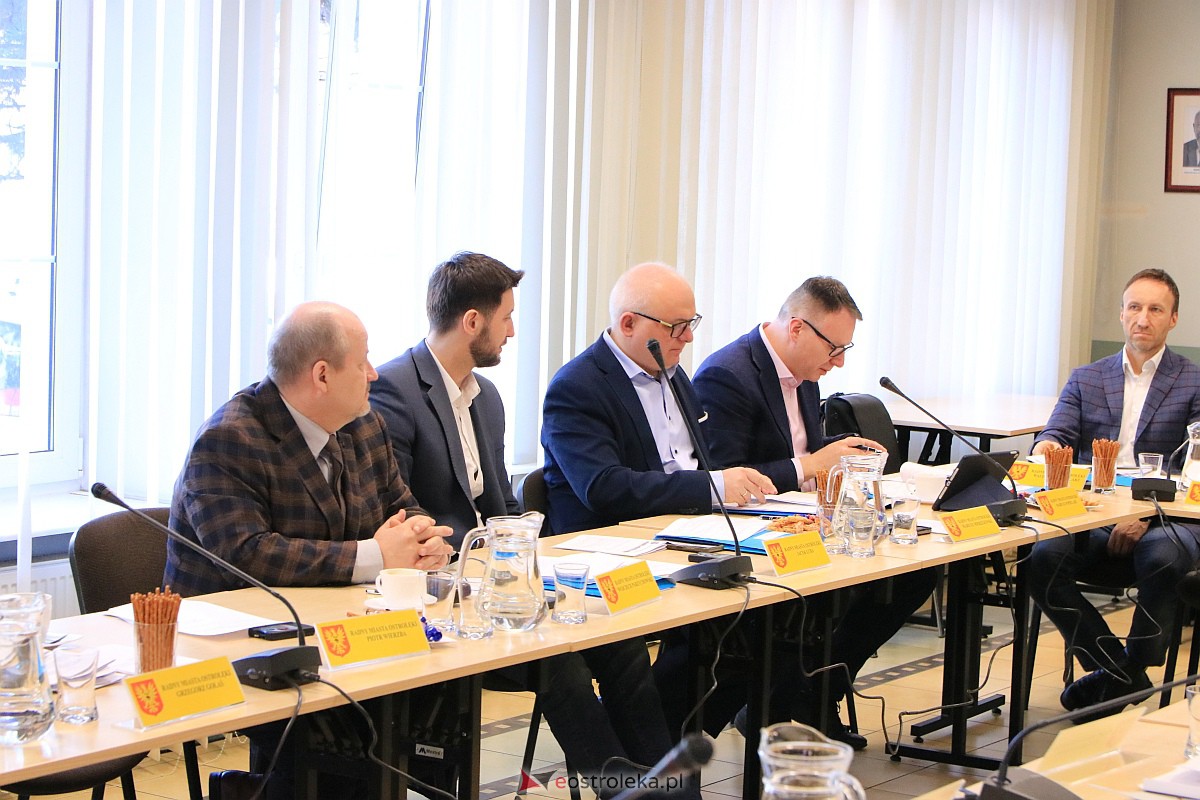 LXXVIII sesja Rady Miasta Ostrołęka [30.03.2023] - zdjęcie #4 - eOstroleka.pl