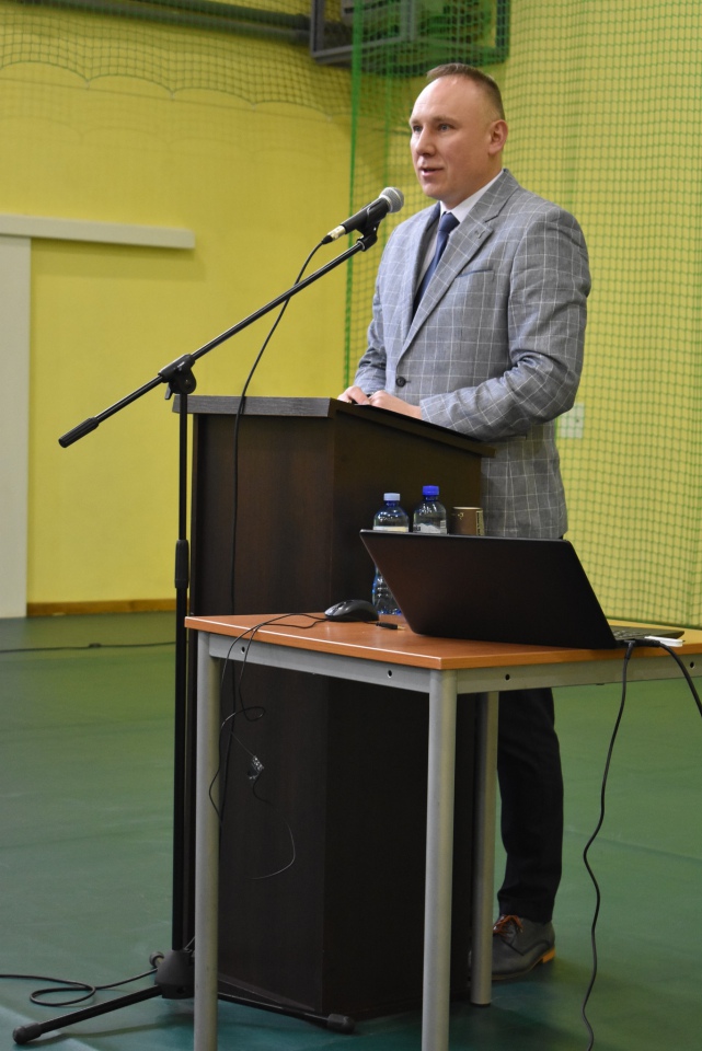 Uczniowie z powiatu poznali specyfikę pracy służb mundurowych - zdjęcie #6 - eOstroleka.pl