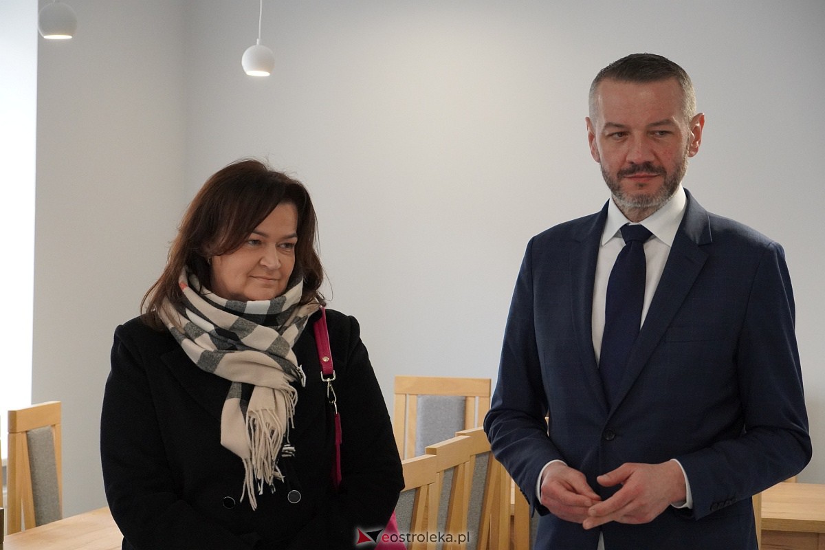 Odbiór budynku Placówki Pieczy Zastępczej Korczakówka [31.03.2023] - zdjęcie #19 - eOstroleka.pl