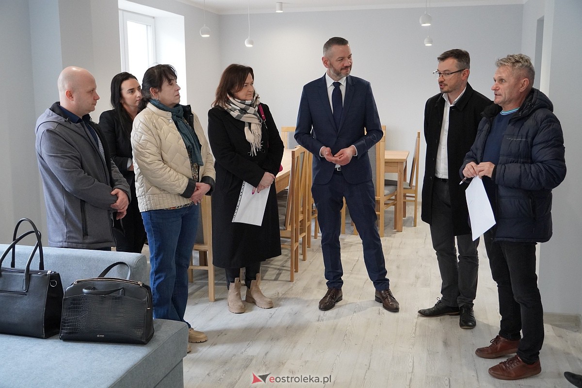 Odbiór budynku Placówki Pieczy Zastępczej Korczakówka [31.03.2023] - zdjęcie #17 - eOstroleka.pl