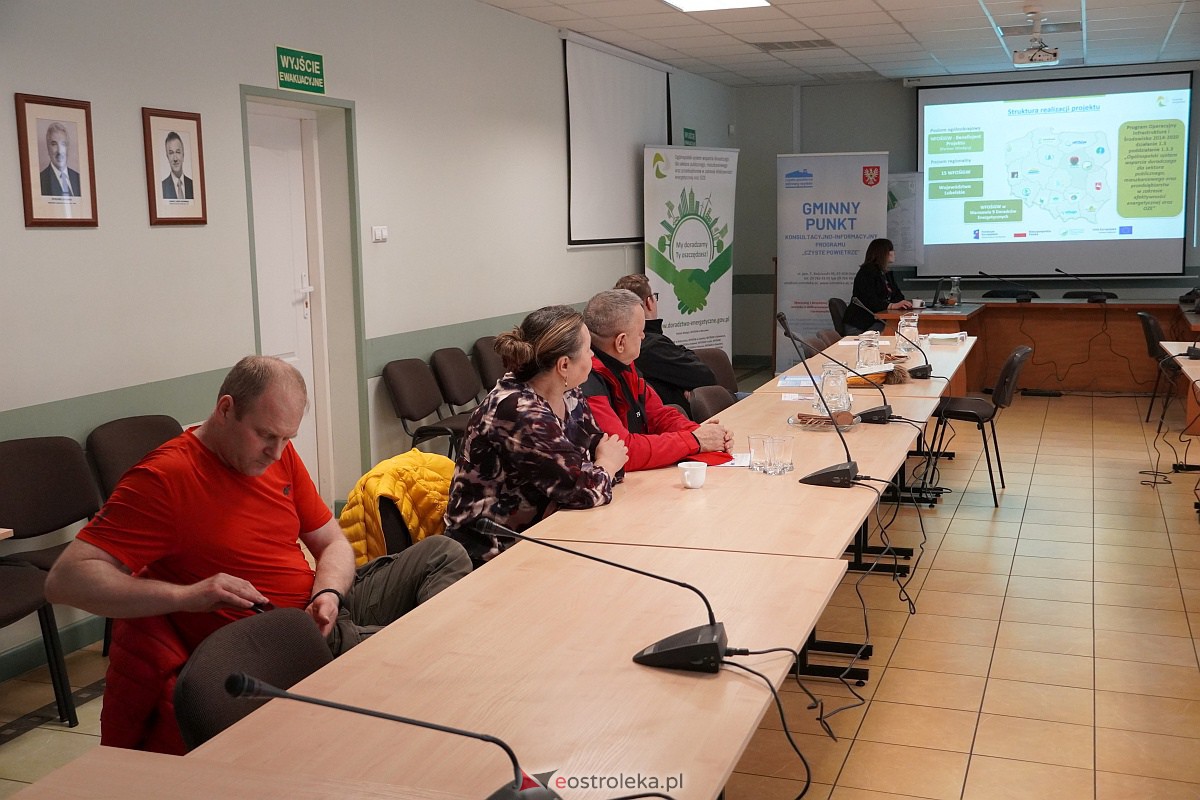 Program Czyste Powietrze: Spotkanie informacyjne dla mieszkańców osiedli Łazek, Stare Miasto, Sienkiewicza i Łęczysk [31.03.2023] - zdjęcie #3 - eOstroleka.pl