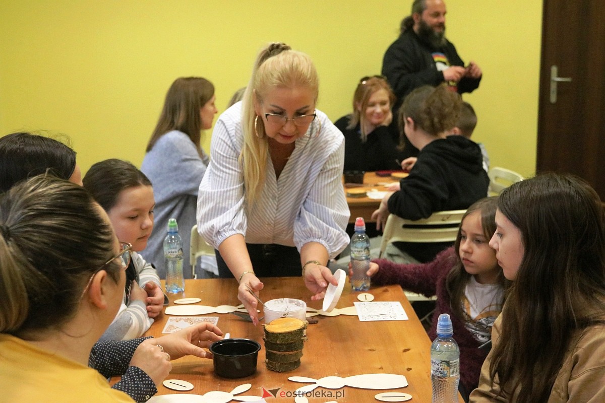 Warsztaty wielkanocne w Kultowni OCK [31.03.2023] - zdjęcie #8 - eOstroleka.pl