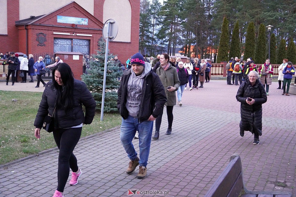 Ekstremalna Droga Krzyżowa [31.03.2023] - zdjęcie #62 - eOstroleka.pl