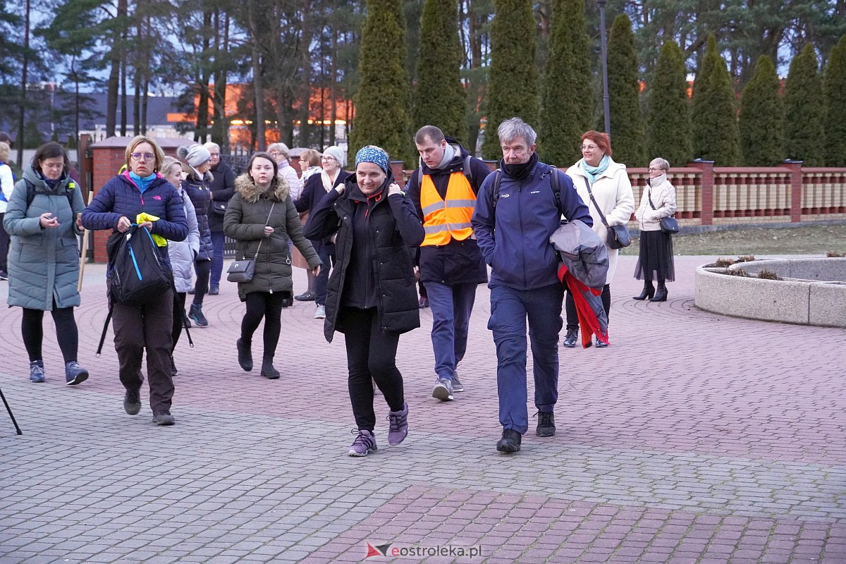 Ekstremalna Droga Krzyżowa [31.03.2023] - zdjęcie #50 - eOstroleka.pl