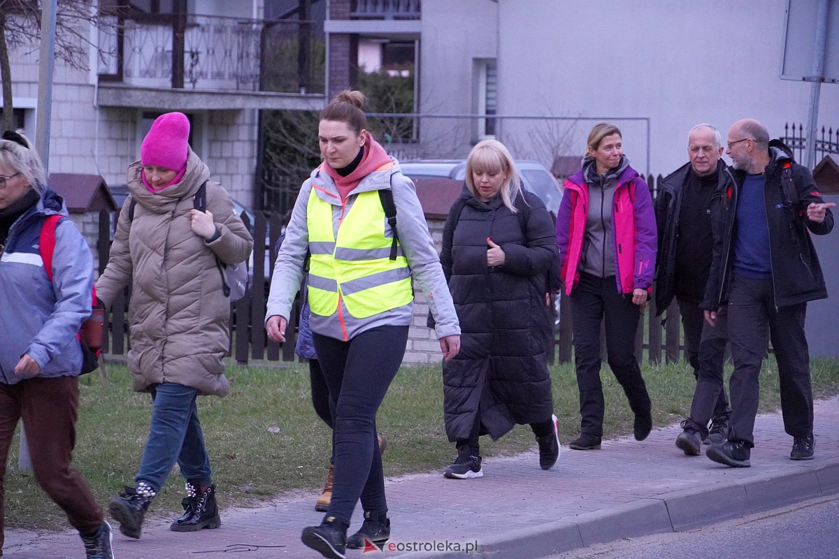 Ekstremalna Droga Krzyżowa [31.03.2023] - zdjęcie #40 - eOstroleka.pl