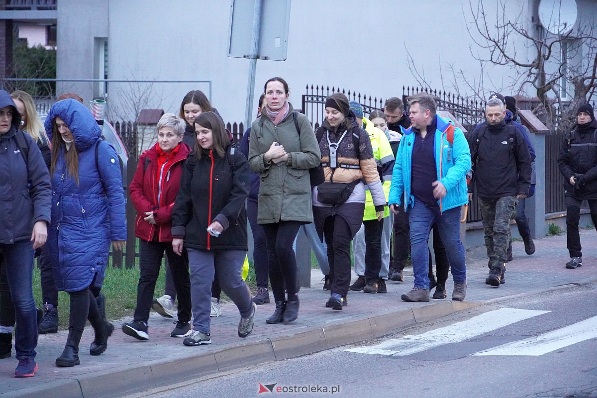 Ekstremalna Droga Krzyżowa [31.03.2023] - zdjęcie #33 - eOstroleka.pl
