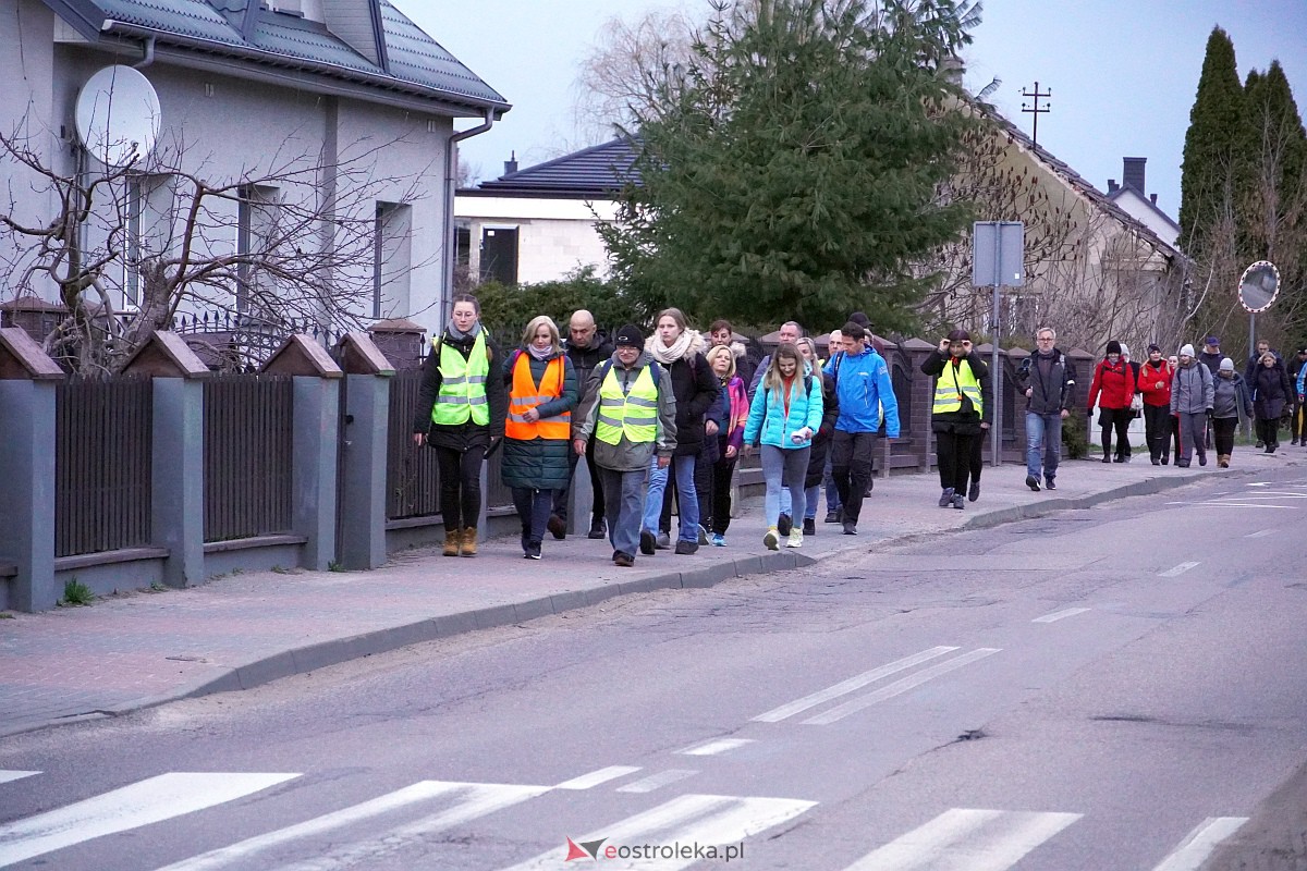 Ekstremalna Droga Krzyżowa [31.03.2023] - zdjęcie #25 - eOstroleka.pl
