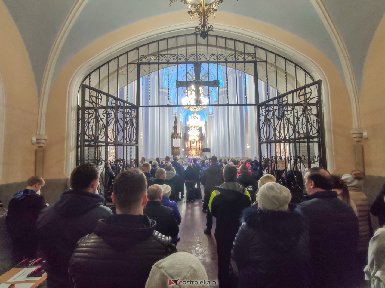 Ekstremalna Droga Krzyżowa [31.03.2023] - zdjęcie #18 - eOstroleka.pl