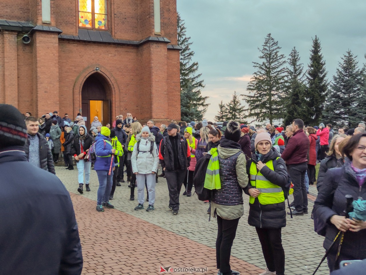 Ekstremalna Droga Krzyżowa [31.03.2023] - zdjęcie #10 - eOstroleka.pl