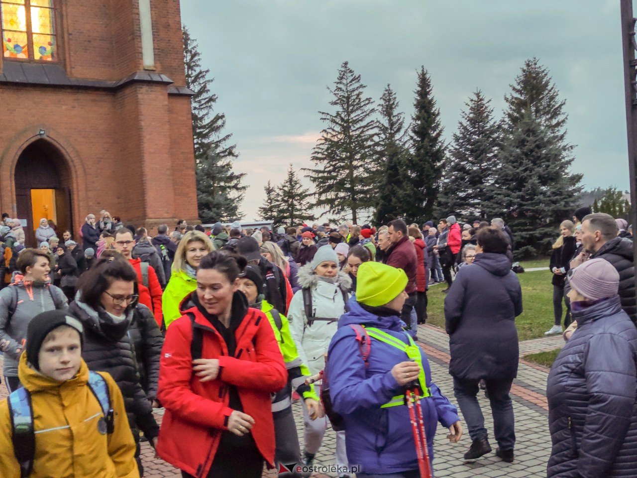 Ekstremalna Droga Krzyżowa [31.03.2023] - zdjęcie #9 - eOstroleka.pl