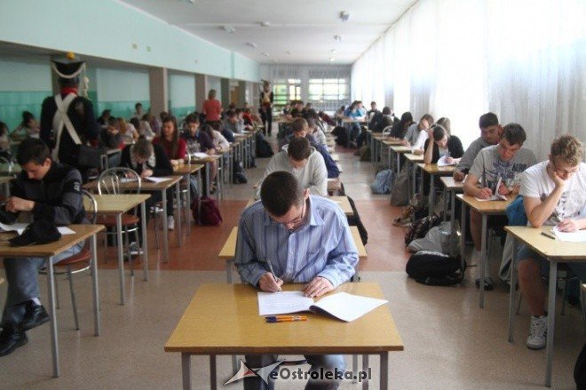Konkurs hisoryczny (27.04.2011) - zdjęcie #9 - eOstroleka.pl