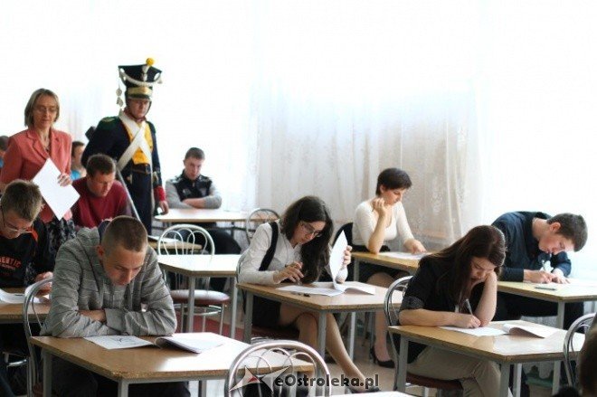 Konkurs hisoryczny (27.04.2011) - zdjęcie #7 - eOstroleka.pl