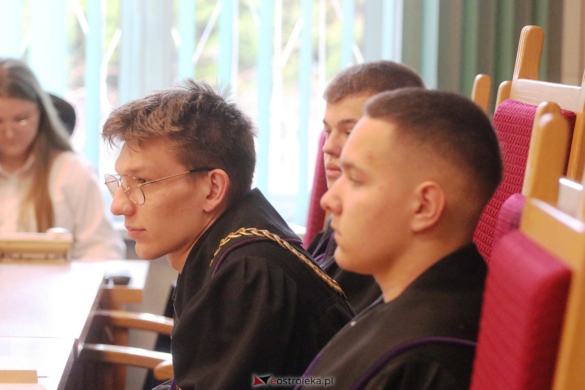 Symulowana rozprawa w Sądzie Okręgowym [01.04.2023] - zdjęcie #20 - eOstroleka.pl