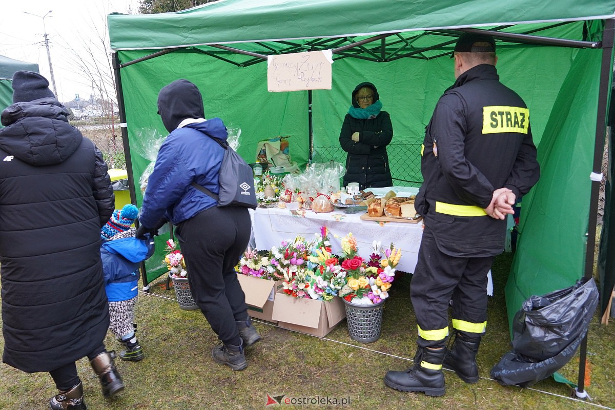 Niedzieli Palmowej w Łysych - kiermasz [02.04.2023] - zdjęcie #133 - eOstroleka.pl