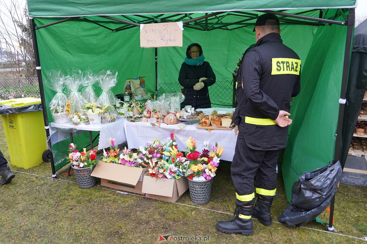 Niedzieli Palmowej w Łysych - kiermasz [02.04.2023] - zdjęcie #132 - eOstroleka.pl