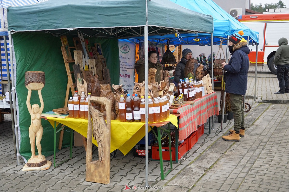 Niedzieli Palmowej w Łysych - kiermasz [02.04.2023] - zdjęcie #108 - eOstroleka.pl