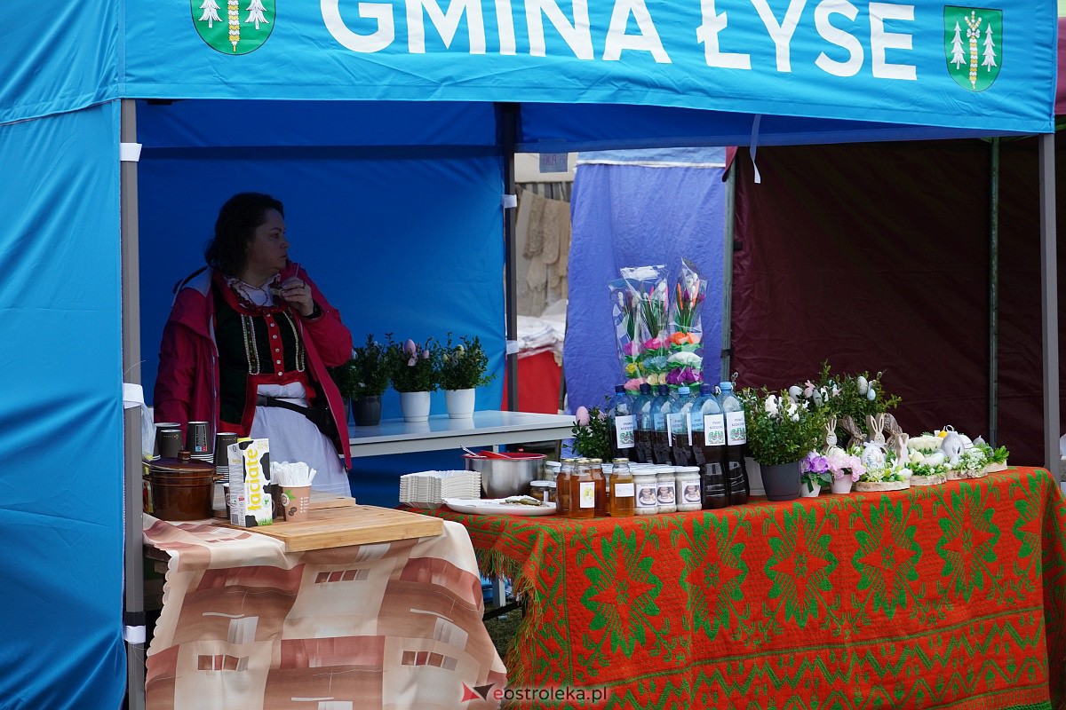 Niedzieli Palmowej w Łysych - kiermasz [02.04.2023] - zdjęcie #98 - eOstroleka.pl