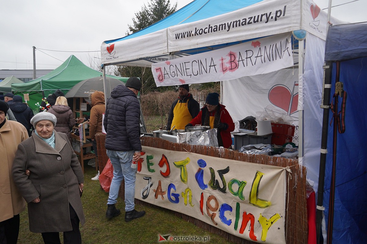 Niedzieli Palmowej w Łysych - kiermasz [02.04.2023] - zdjęcie #38 - eOstroleka.pl
