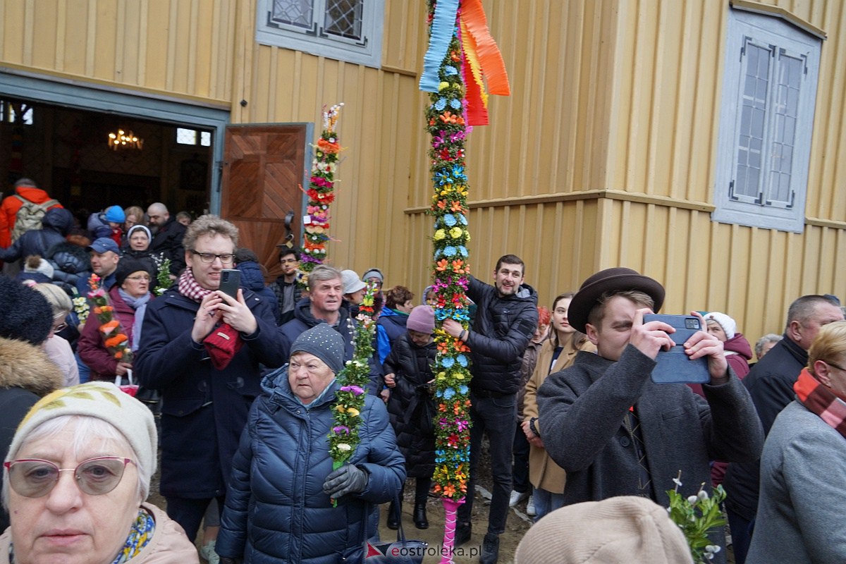 Procesja Niedzieli Palmowej w Łysych [02.04.2023] - zdjęcie #138 - eOstroleka.pl