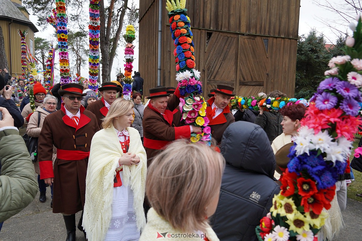 Procesja Niedzieli Palmowej w Łysych [02.04.2023] - zdjęcie #248 - eOstroleka.pl