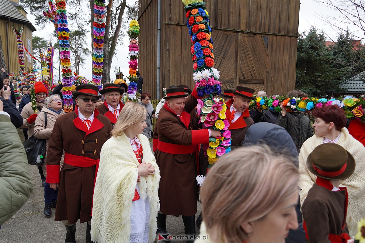 Procesja Niedzieli Palmowej w Łysych [02.04.2023] - zdjęcie #250 - eOstroleka.pl