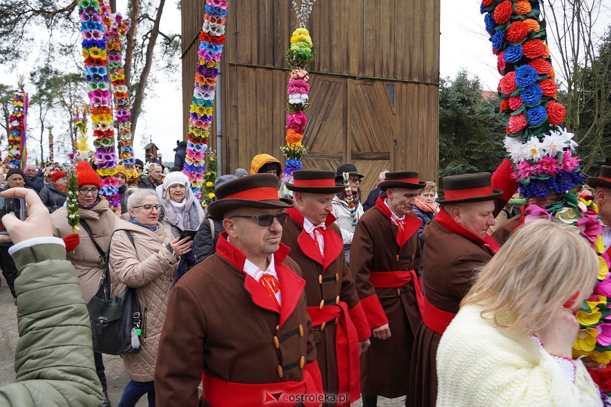 Procesja Niedzieli Palmowej w Łysych [02.04.2023] - zdjęcie #254 - eOstroleka.pl