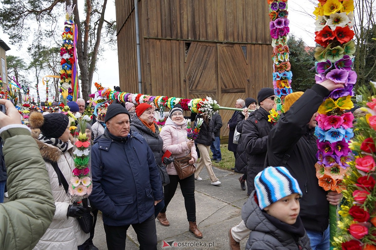 Procesja Niedzieli Palmowej w Łysych [02.04.2023] - zdjęcie #264 - eOstroleka.pl