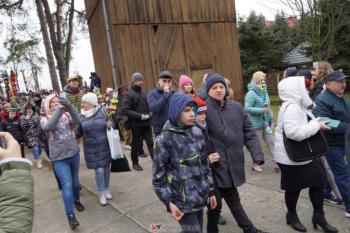 Procesja Niedzieli Palmowej w Łysych [02.04.2023] - zdjęcie #306 - eOstroleka.pl