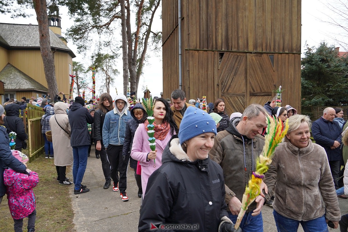 Procesja Niedzieli Palmowej w Łysych [02.04.2023] - zdjęcie #219 - eOstroleka.pl