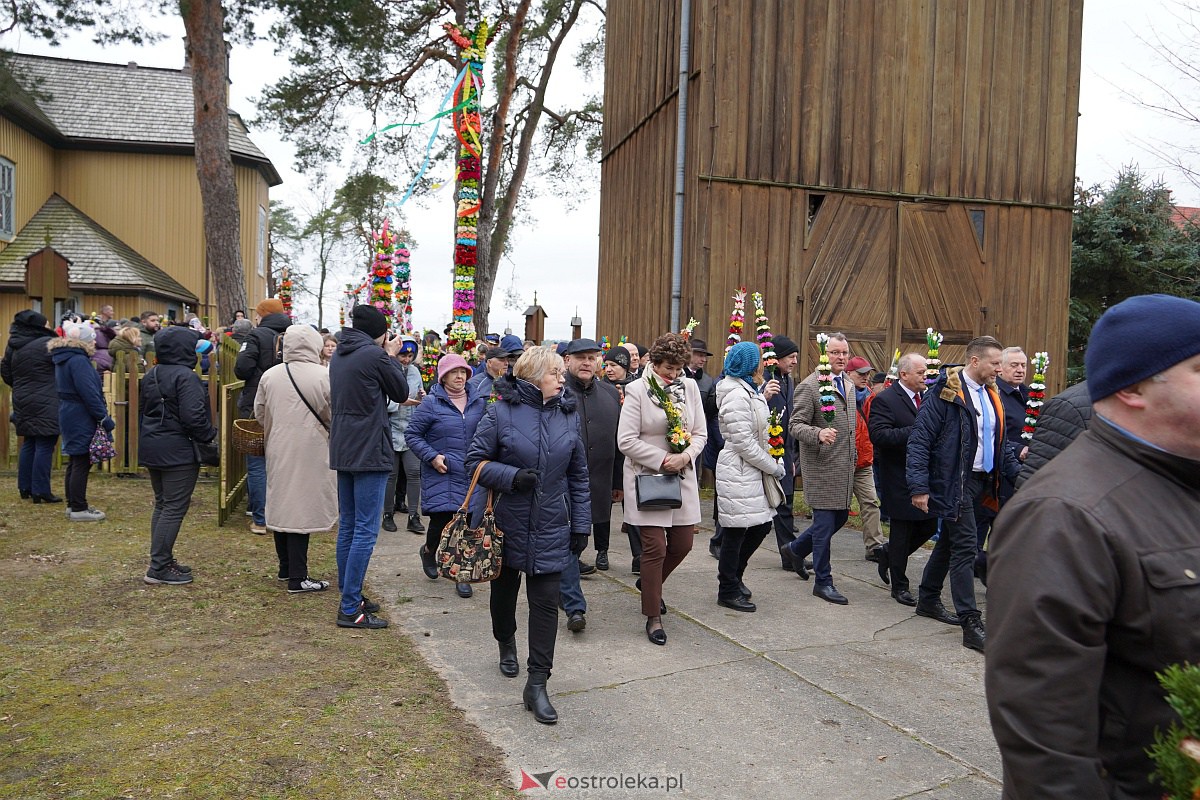 Procesja Niedzieli Palmowej w Łysych [02.04.2023] - zdjęcie #263 - eOstroleka.pl