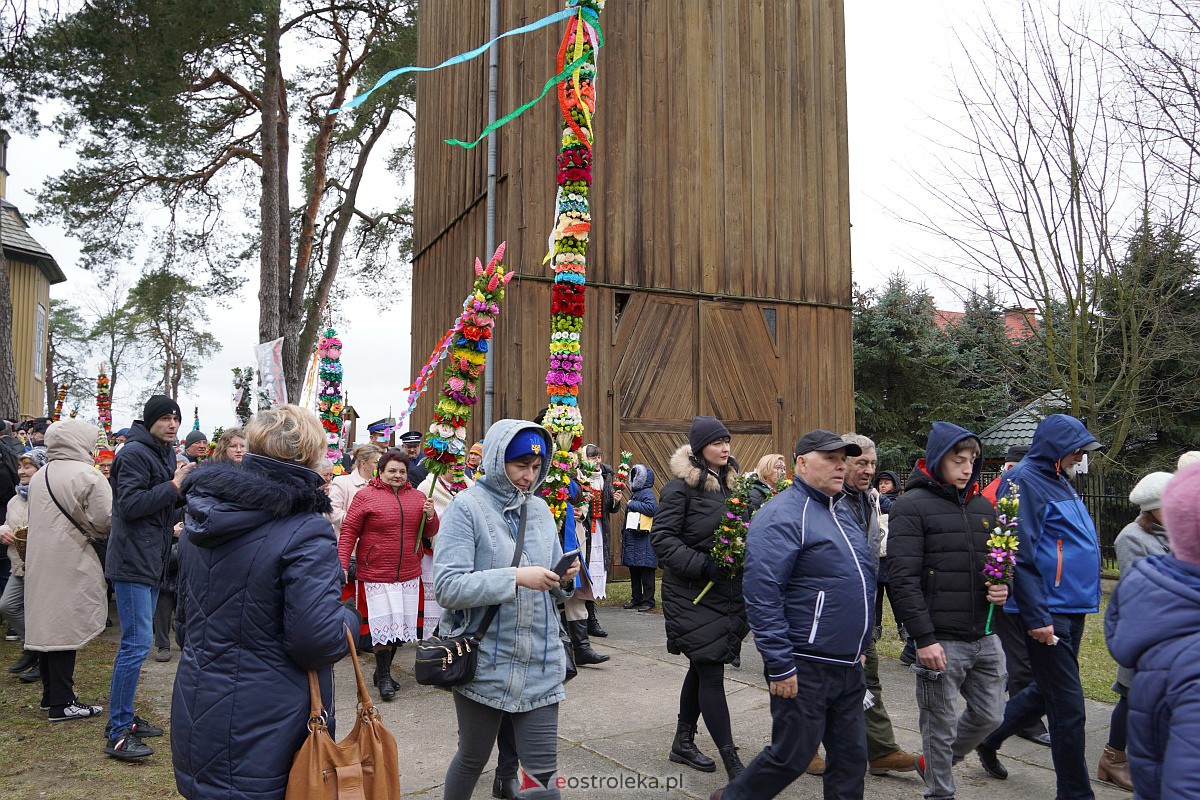 Procesja Niedzieli Palmowej w Łysych [02.04.2023] - zdjęcie #271 - eOstroleka.pl