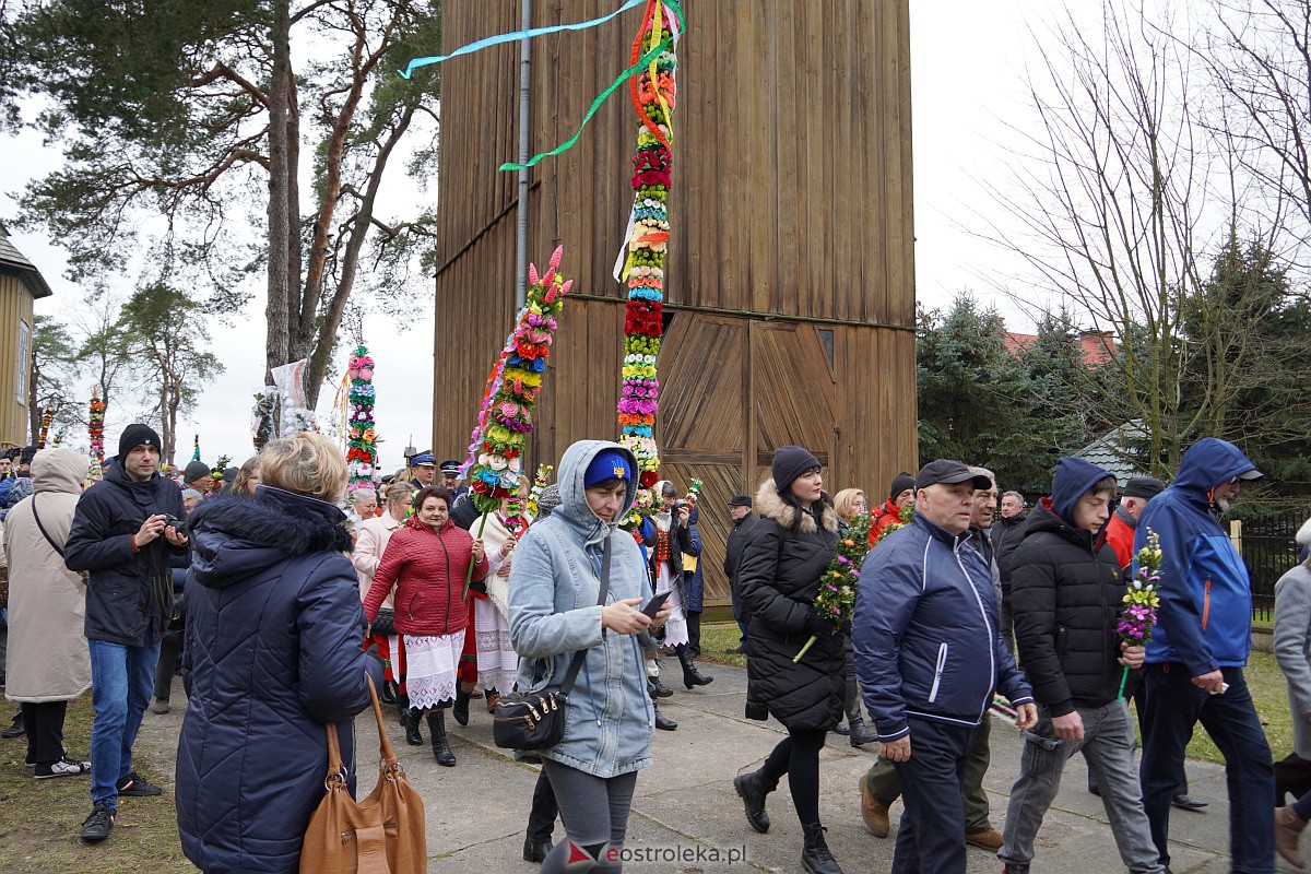 Procesja Niedzieli Palmowej w Łysych [02.04.2023] - zdjęcie #273 - eOstroleka.pl