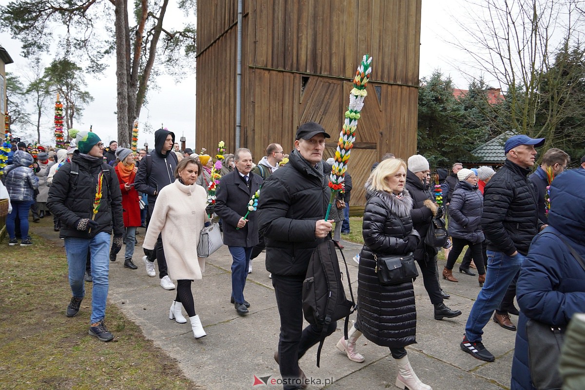 Procesja Niedzieli Palmowej w Łysych [02.04.2023] - zdjęcie #294 - eOstroleka.pl
