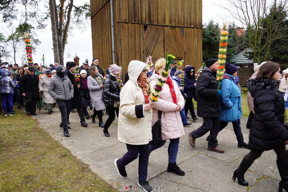 Procesja Niedzieli Palmowej w Łysych [02.04.2023] - zdjęcie #307 - eOstroleka.pl