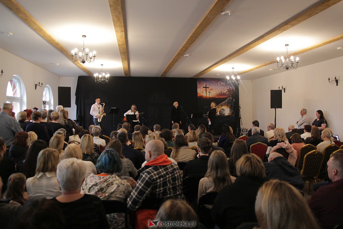 Wielkanocny Jarmark w Czerwinie [02.04.2023] - zdjęcie #73 - eOstroleka.pl