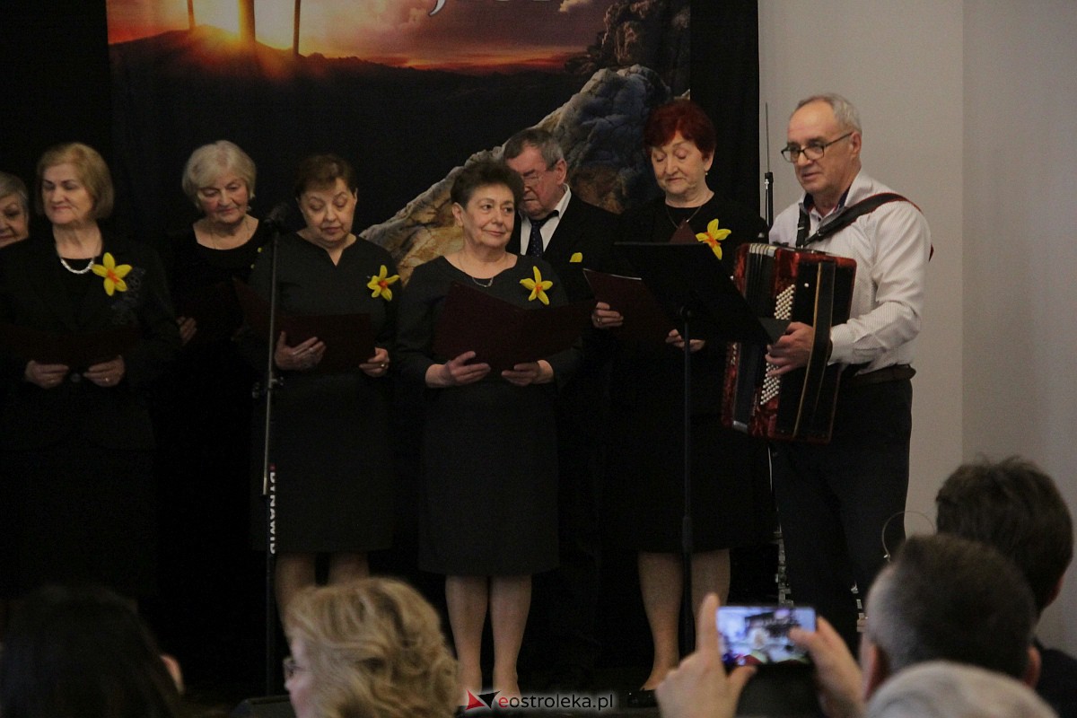 Wielkanocny Jarmark w Czerwinie [02.04.2023] - zdjęcie #46 - eOstroleka.pl