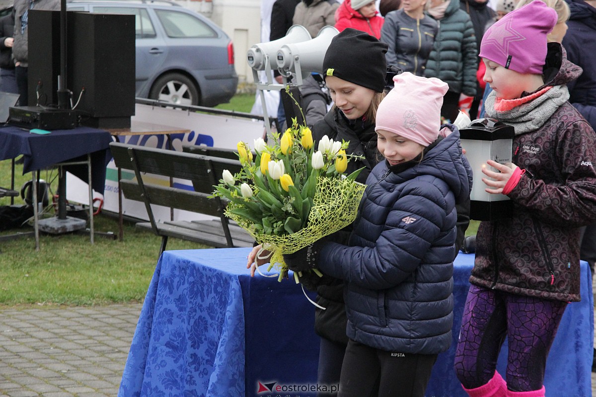Samorządowcy z Ostrołęki w hołdzie Papieżowi Polakowi [02.04.2023] - zdjęcie #6 - eOstroleka.pl