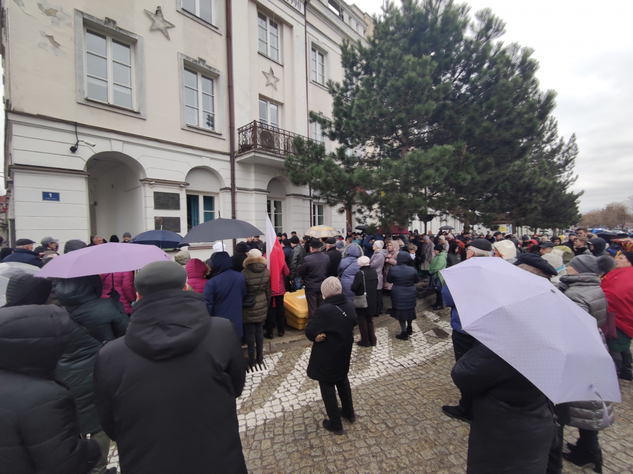 Ostrołęka oddała hołd Janowi Pawłowi II [02.04.2023] - zdjęcie #7 - eOstroleka.pl