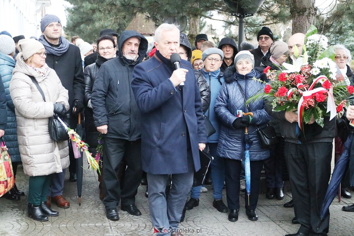 Ostrołęka oddała hołd Janowi Pawłowi II [02.04.2023] - zdjęcie #55 - eOstroleka.pl