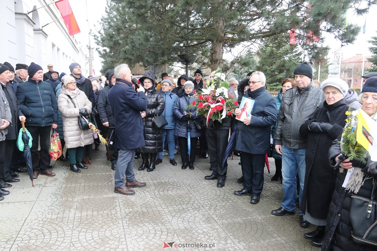 Ostrołęka oddała hołd Janowi Pawłowi II [02.04.2023] - zdjęcie #53 - eOstroleka.pl