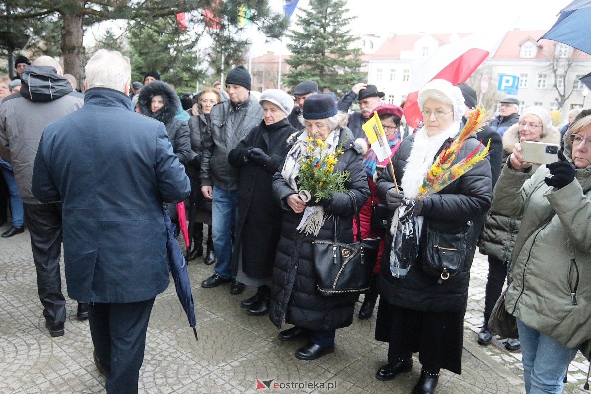 Ostrołęka oddała hołd Janowi Pawłowi II [02.04.2023] - zdjęcie #43 - eOstroleka.pl